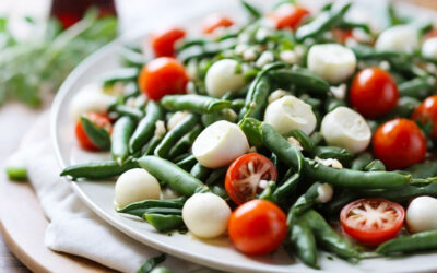 Insalata di fagiolini, pomodori e mozzarella